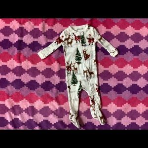 Pottery Barn Footie Zip up Santa and Reindeer Christmas Pajamas 3-6 month